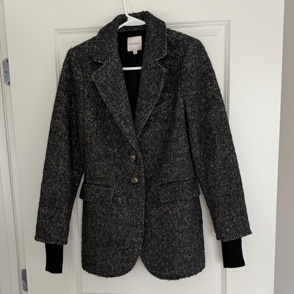 Favorite Daughter Black Tweed Blazer Jacket with black sweater sleeve detail